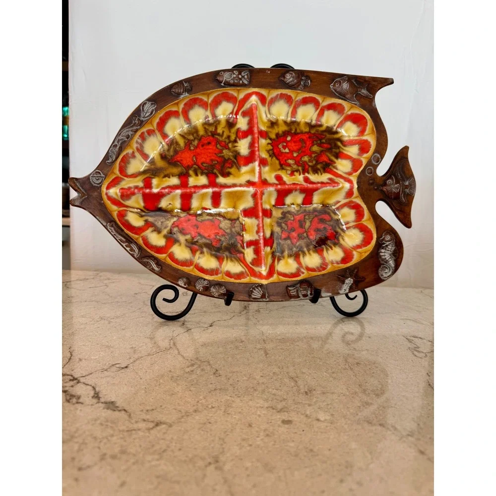 Vintage Treasure Craft Fish Serving Tray Lava Glaze Ceramic Divided Dish USA